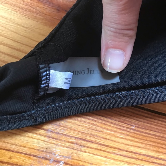 Blooming Jellyfish Black Crochet Wrap Bikini EUC M - Picture 6 of 12